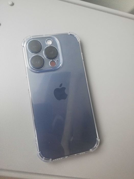 IPhone 15 pro 256 gb