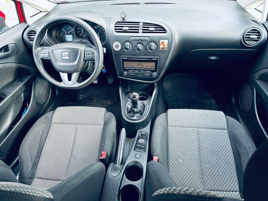 Seat Leon 2011 - Benzina Euro 5 - Clima Geamuri+Oglinzi Electrice