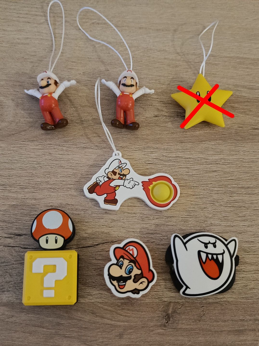 Продавам повторки - Super Mario , Kinder , Jada, ленивци, Harry Potter