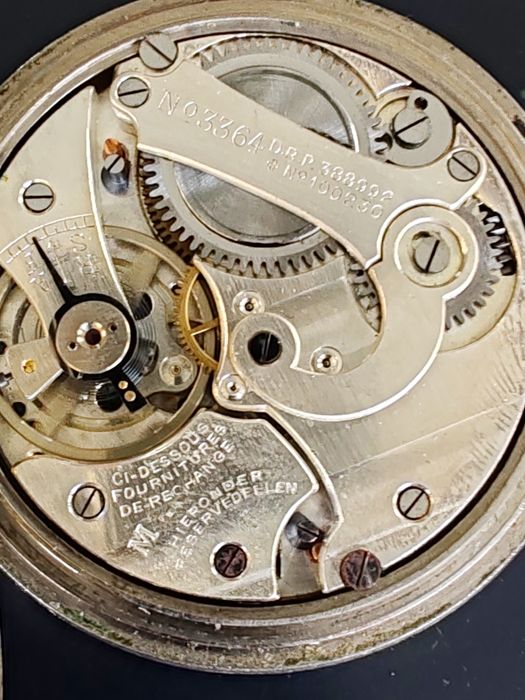 Ceas Cronometru Elvețian - 49 mm