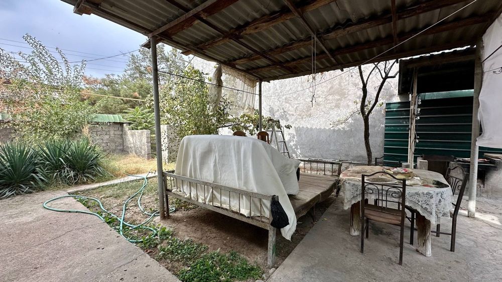 Продаётся участок 6 сот Мирзо-Улугбекский район Парк Янги Узбекистан