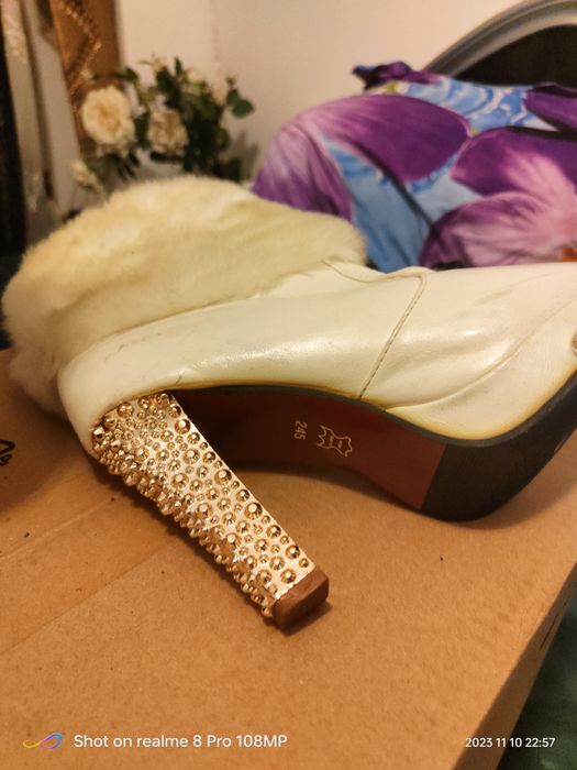 Botine cizmulițe cu blana 37