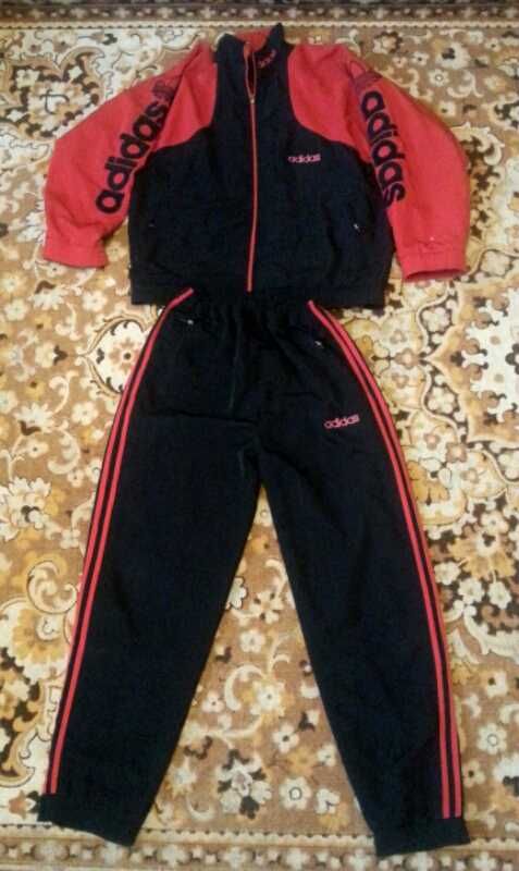 Спортивный костюм Adidas