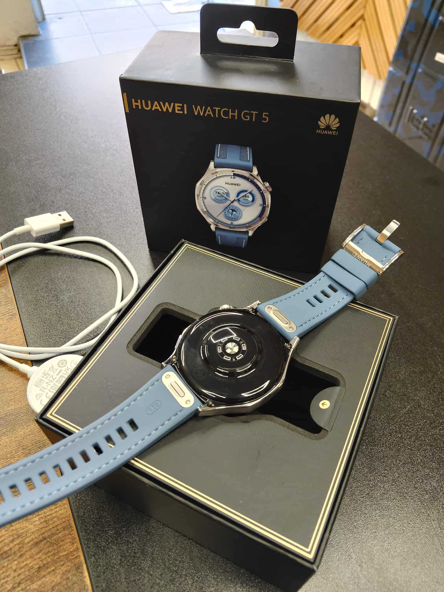 Смарт часовник Huawei Watch GT5