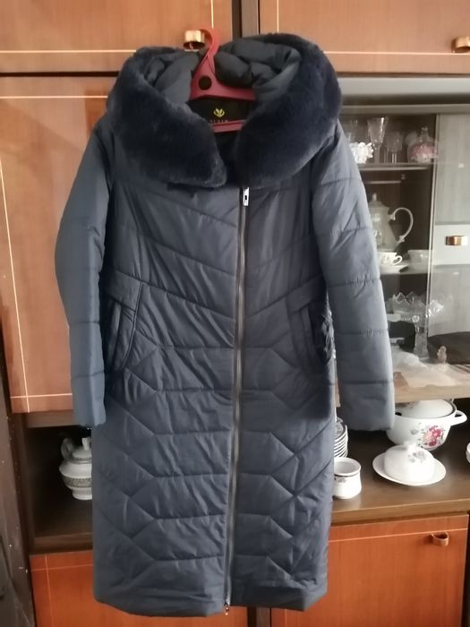 Продам стеганый пуховик