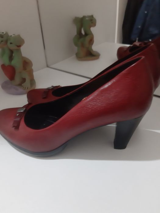 Туфли из натуральной кожи