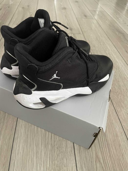 Nike Air Jordan Max Aura 4 Black