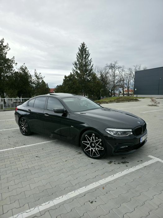 BMW 520i G30 LED