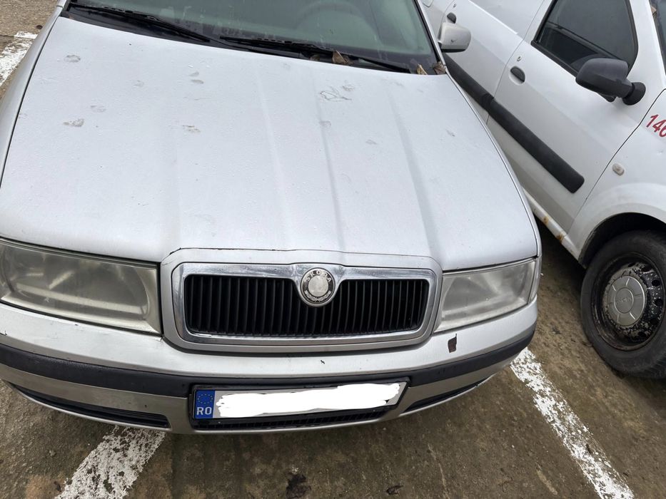 Skoda octavia 1.6 benzina + gpl
