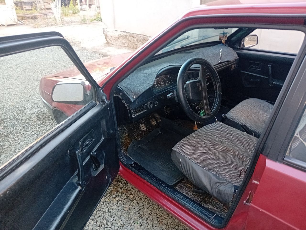 mashin satiladi lada 2109