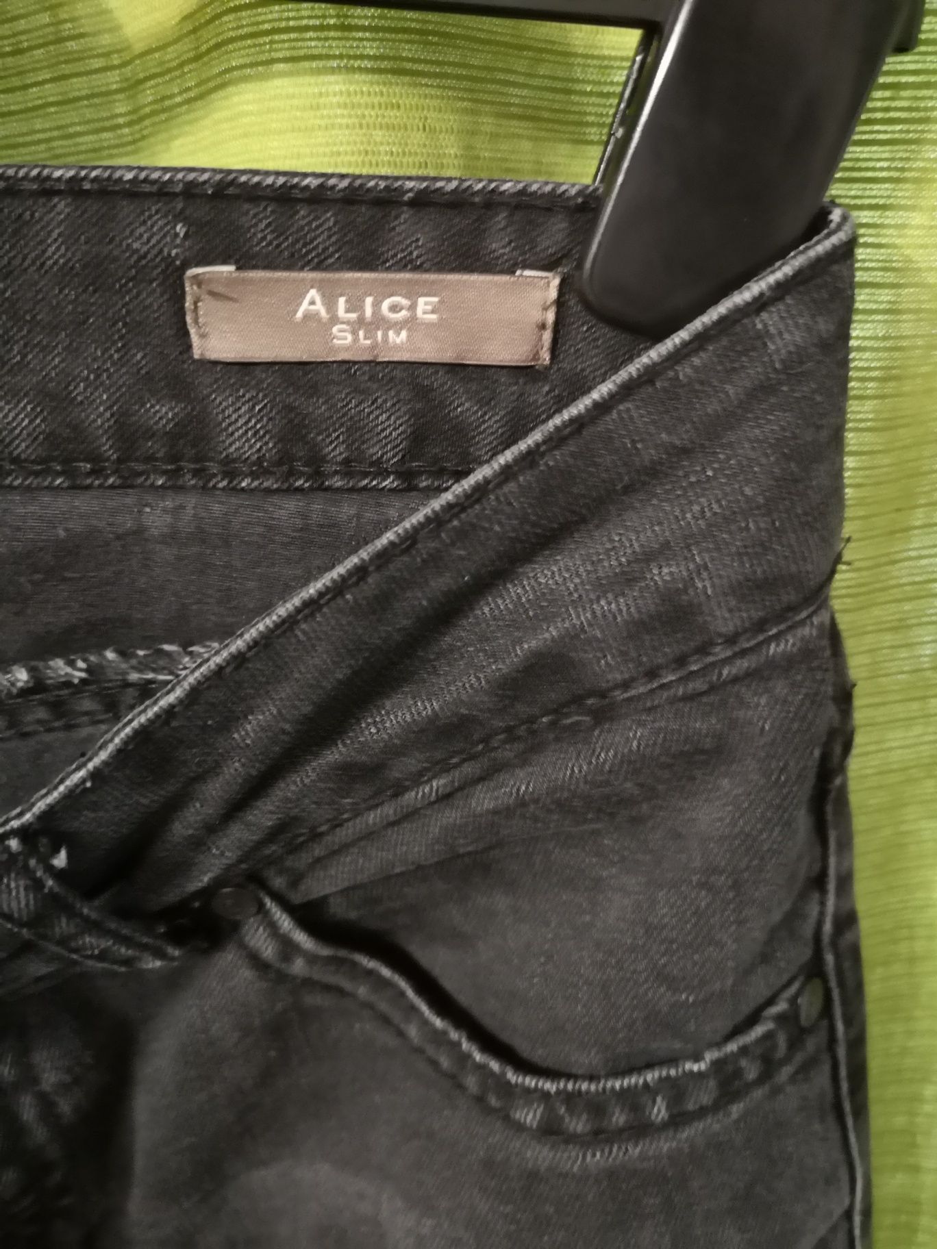 Blugi Mango Jeans