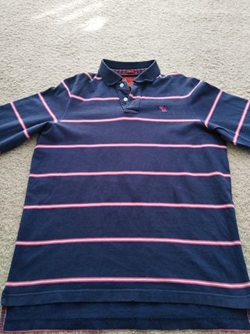 Vand bluza polo sport A&F, noua.,calitate import Germania,mar.L