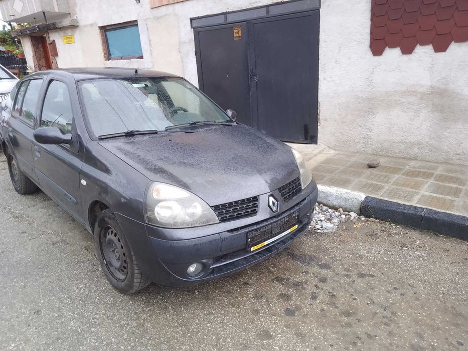 Рено клио Symbol на части