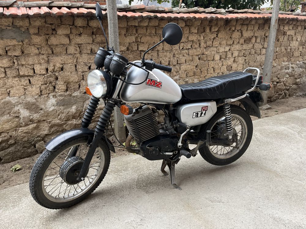 Мотоциклет MZ 251 cc
