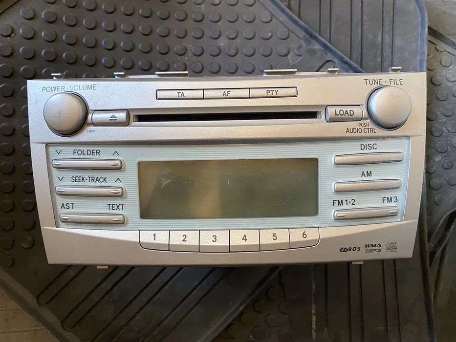 camry 40-45 штатная магнитолла