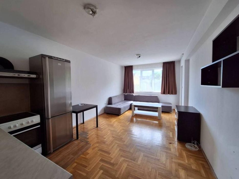 Дава се под наем Двустаен апартамент в София, Зона Б-18 - 75 кв.м за 500 € - Снимка #1