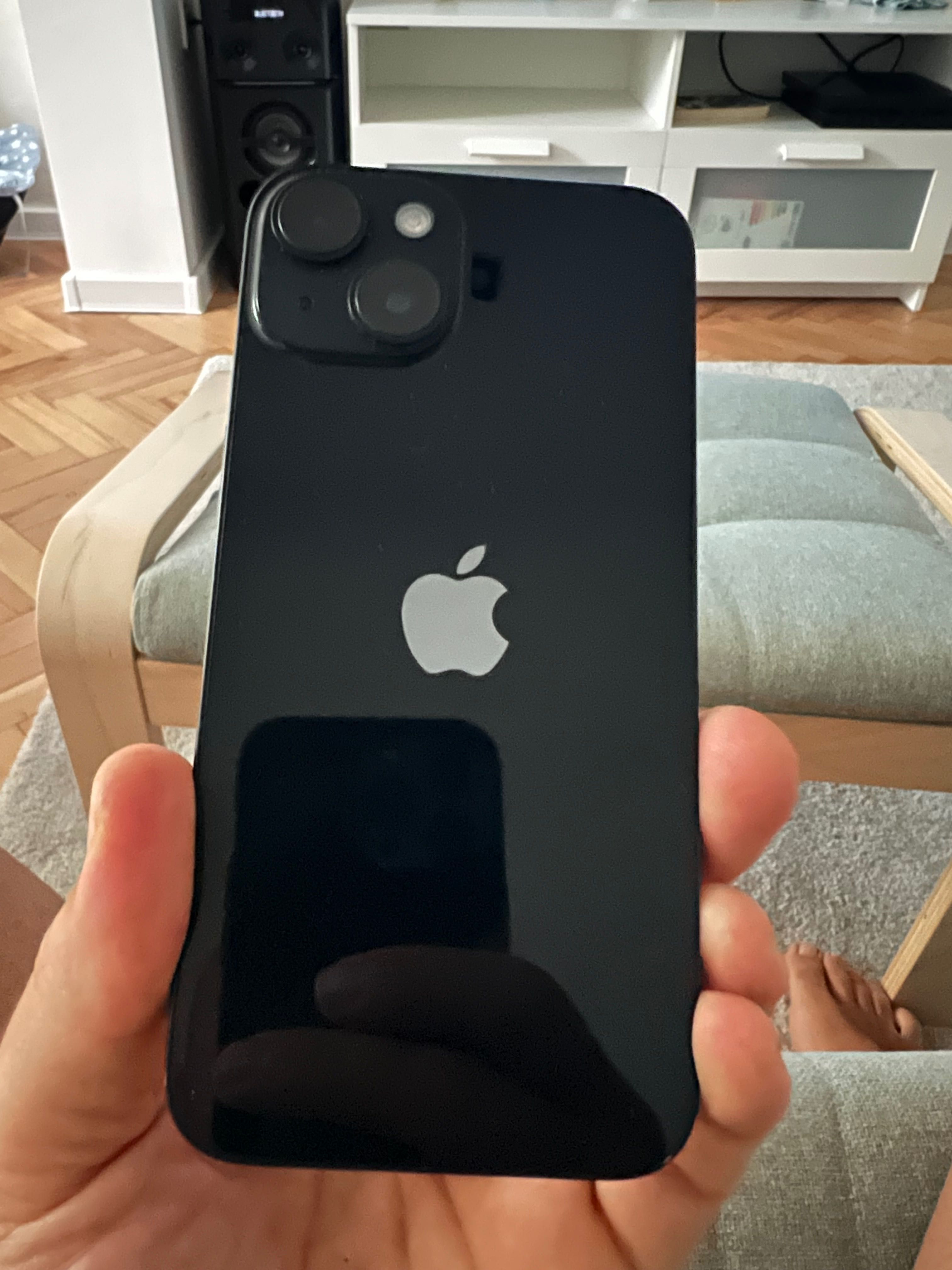 iphone 14. Без нищо сменяно по него! Батерия на 87%