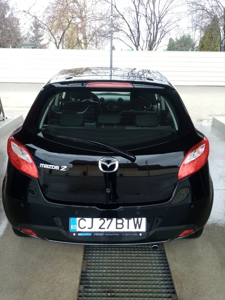 Vand autoturism Mazda 2