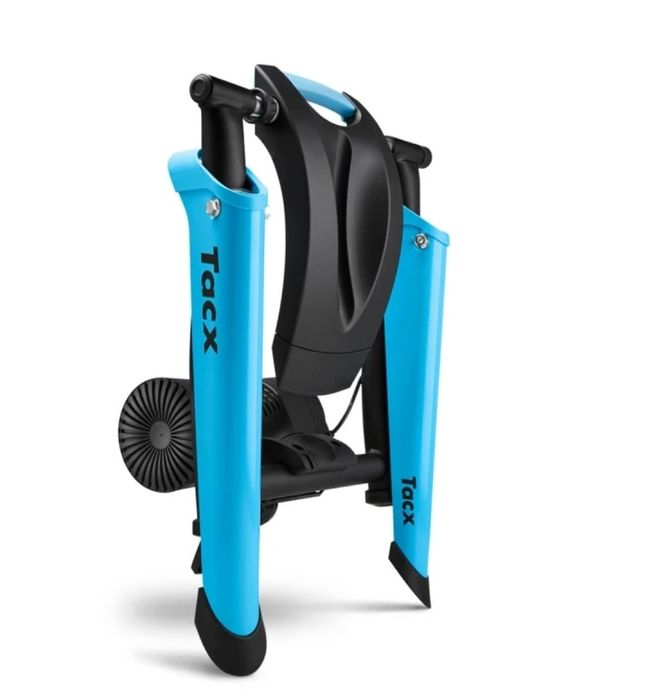 Vând home trainer Tacx Boost