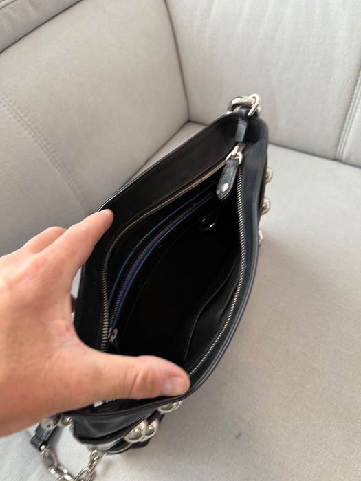 Attribute дамска кожена чанта