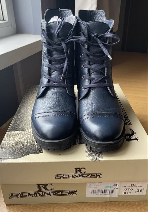 Дамски кожени боти