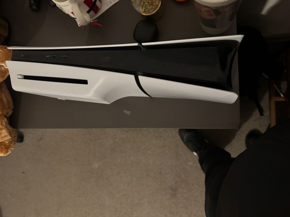 Playstation 5 varianta cu disc