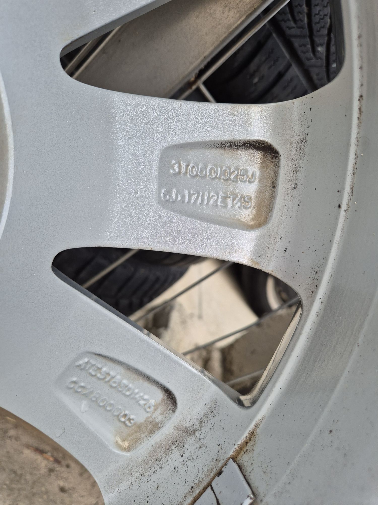 Джанти Skoda 17 цола 5х112 , 6j , et45 , 205/55/17 Vw Seat  Audi