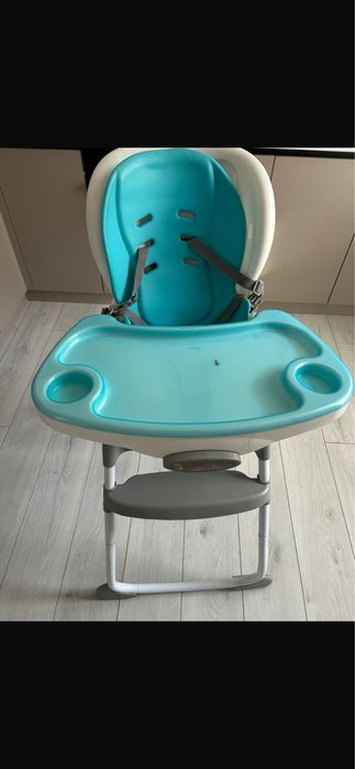 Детскии стул для кормления