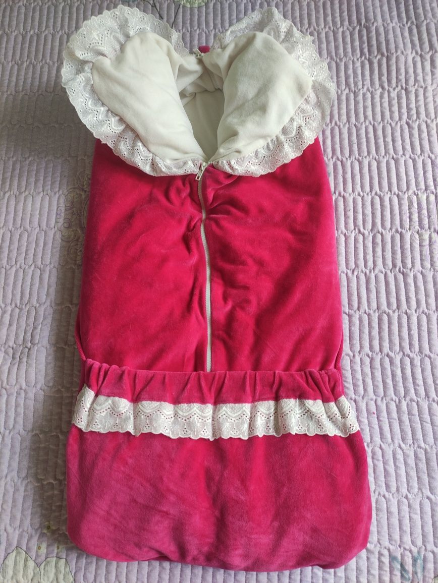 Продам зимний комплект комбинезон + одеяло для новорожденных