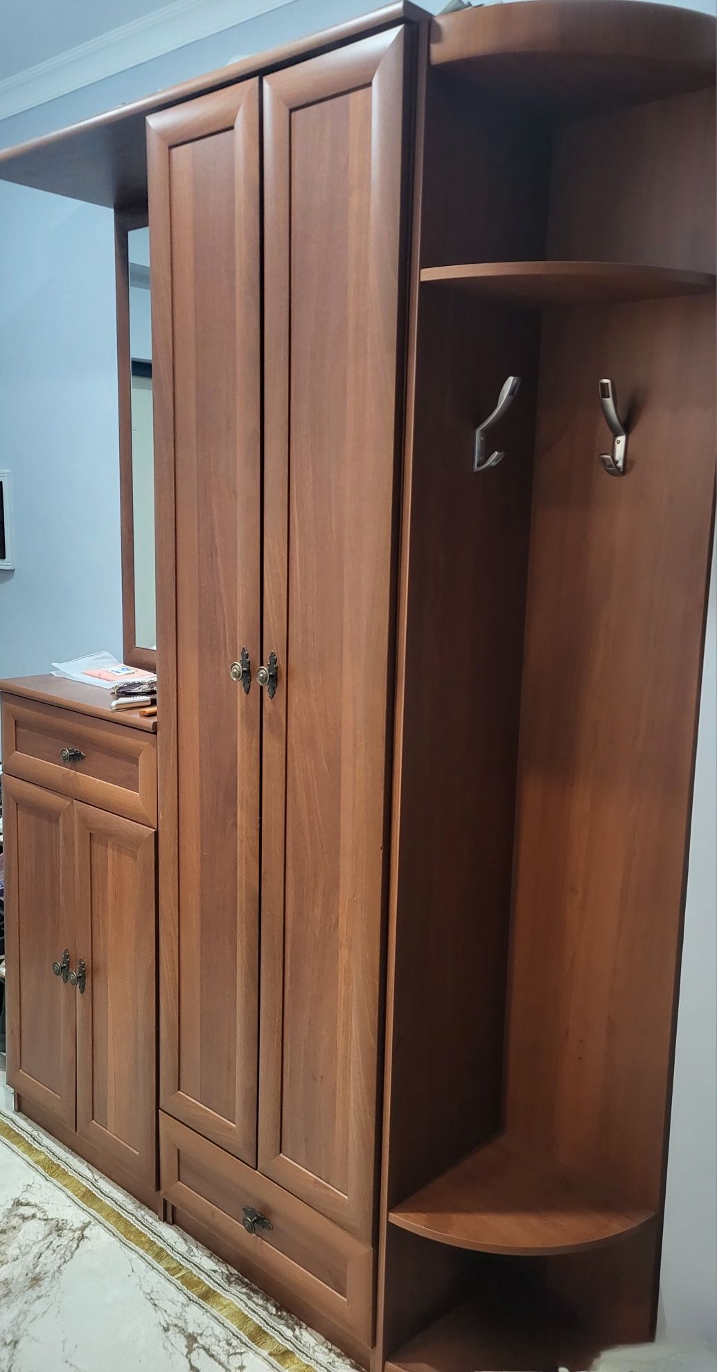 Продам мебель для прихожей
