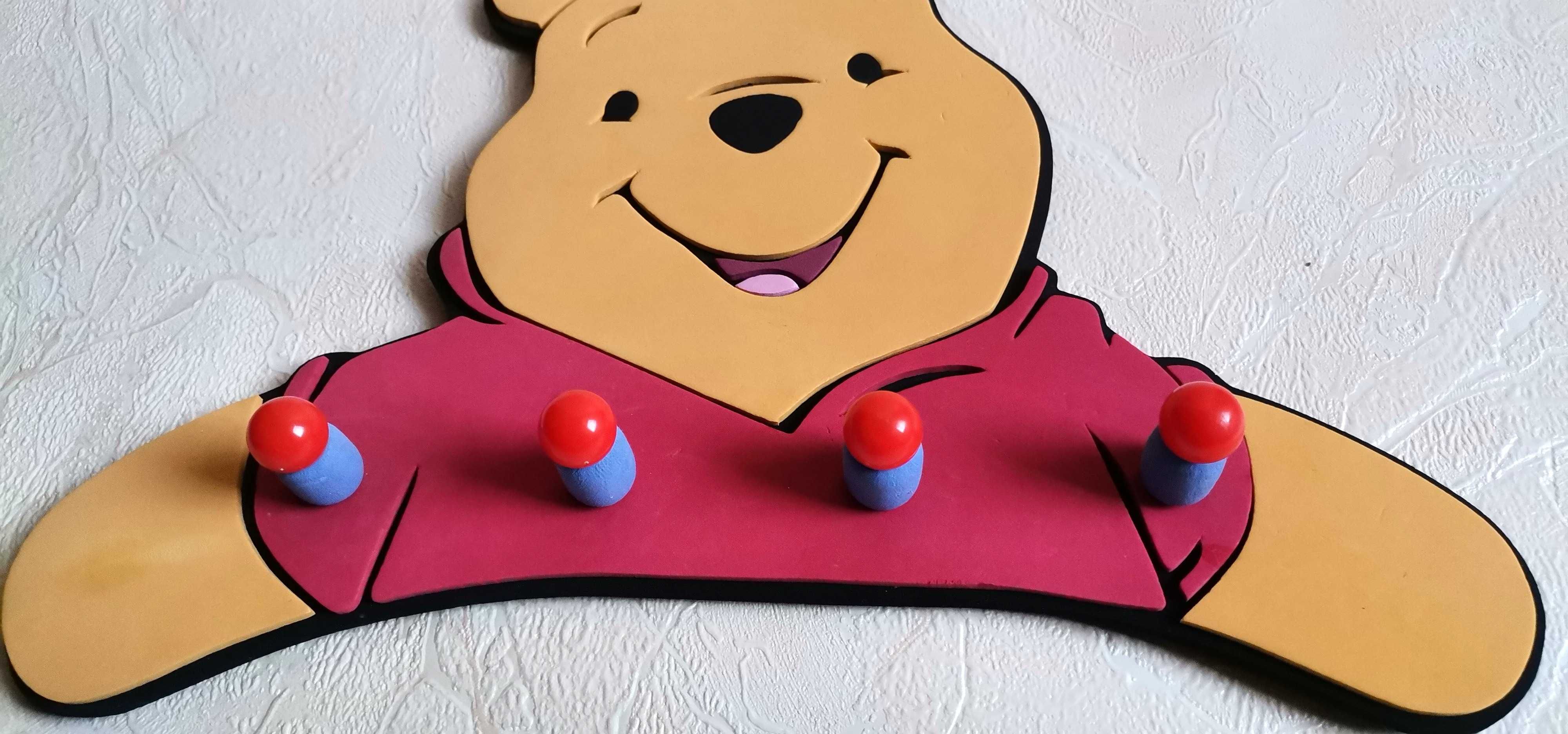 Cuier umeras de perete 4 agatatoare Winnie The Pooh Disney