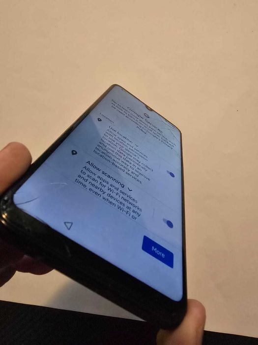 Huawei P30 Lite (ec. spart) utilizat/128 Gb. intern + loc card