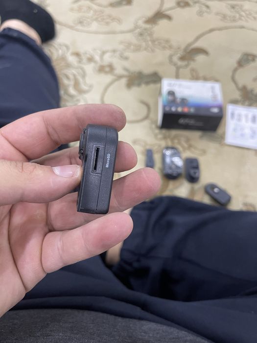 Srochna sotiladi mini kamerea