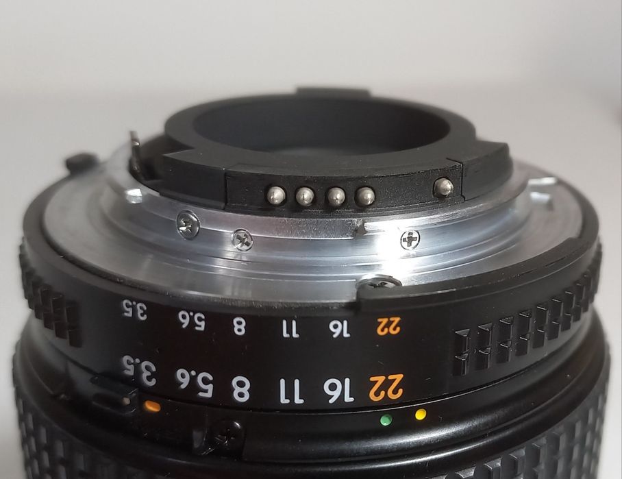 Obiectiv foto NIKON FX - AF Nikkor 28-70 mm 1:3,5 -4,5 D