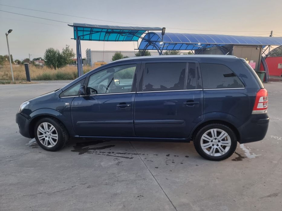 Opel Zafira B, 7 locuri, An fabricatie 2012/Euro 5