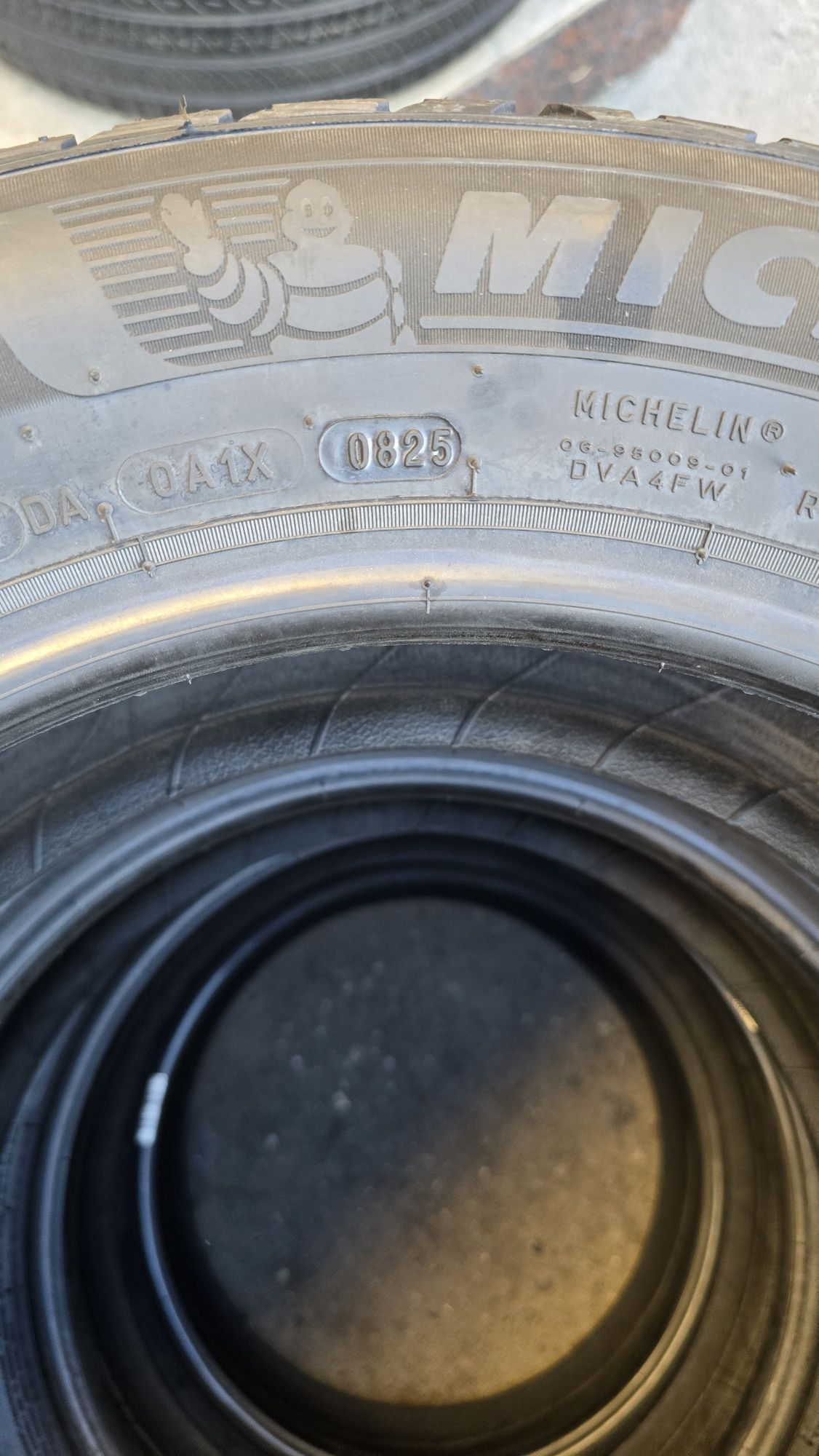 196/60/R15 Michelin