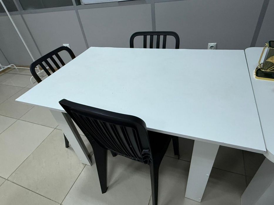 Продам столы и стулья