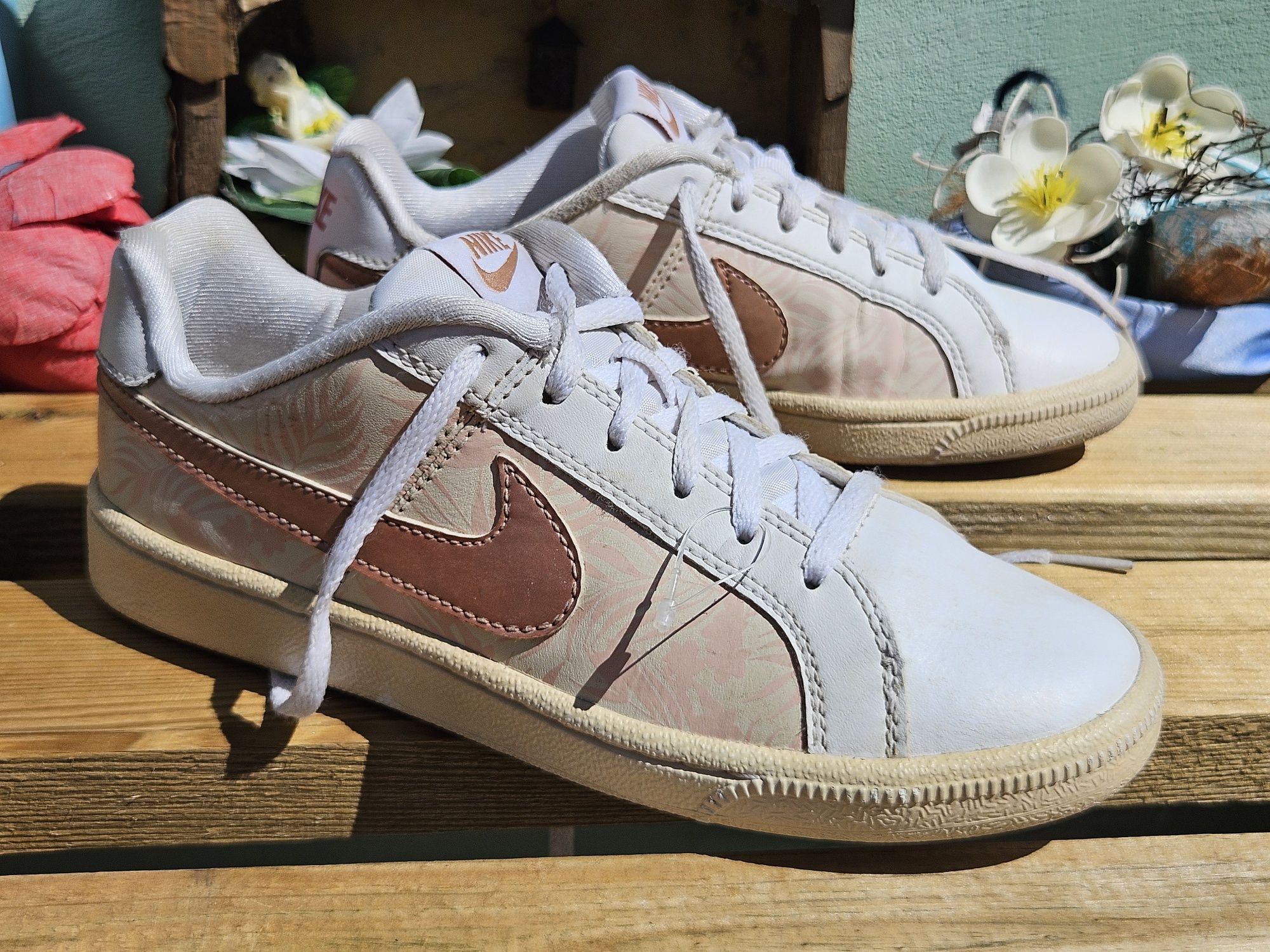 Nike кожени кецове N35,5