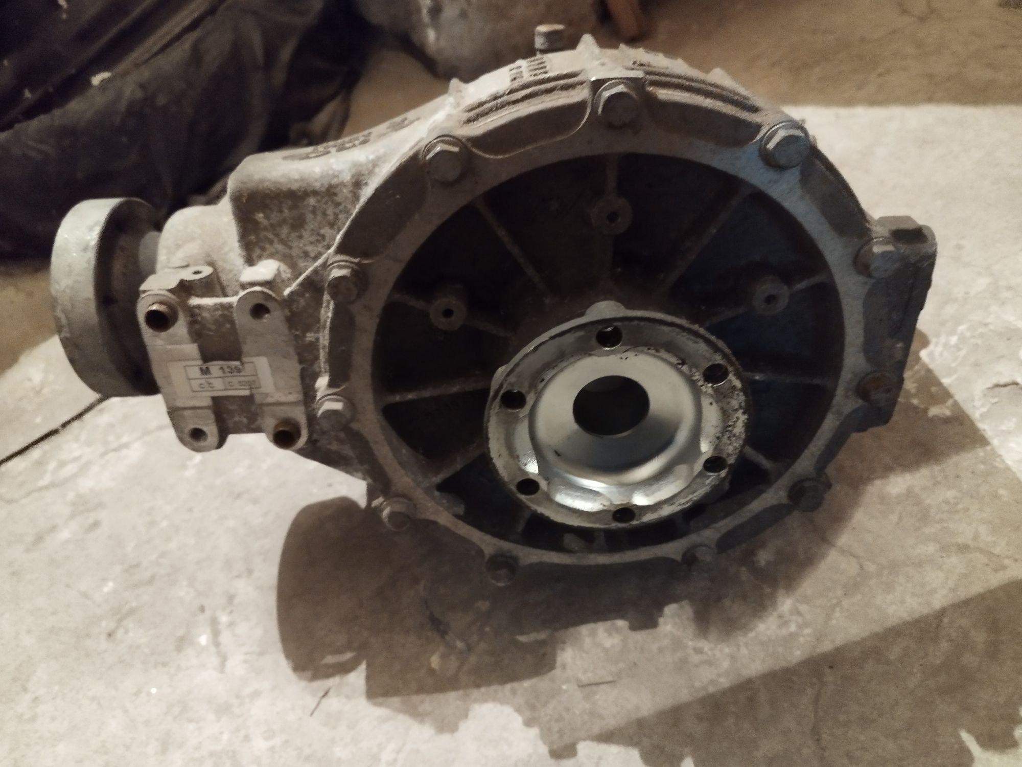 Шпер диференциал главини лагери шенкели maserati 2007г LSD DIFF