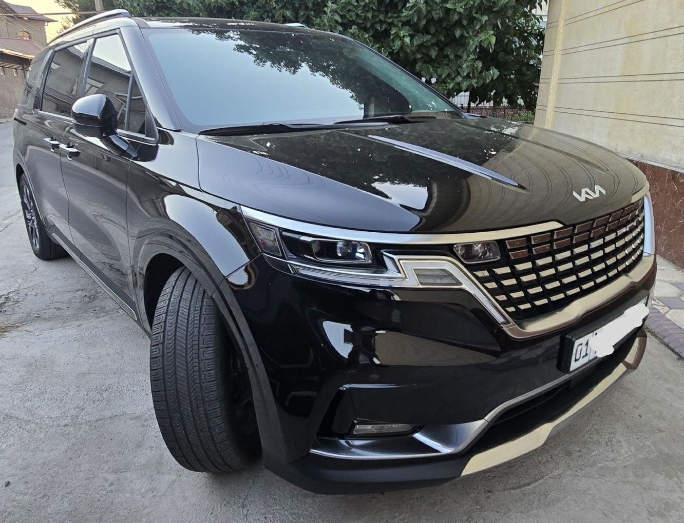 Kia Karnival 2023 Full Pozitsiya 3.5litr Matorli  SROCHNA SOTILADI!!