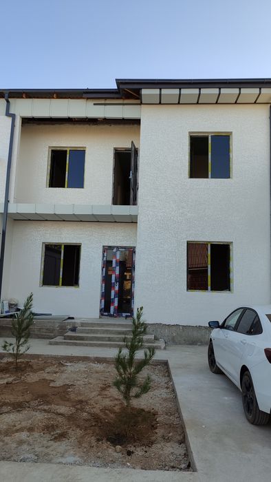 Катедж типдаги 2 этажли уй