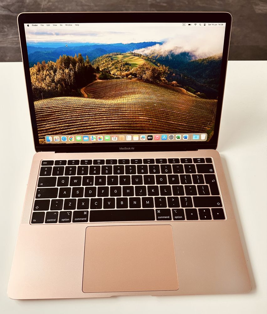 Apple MacBook Air 2018 13" i5 8RAM 128GB SSD Rose Gold А1932 Като Нов