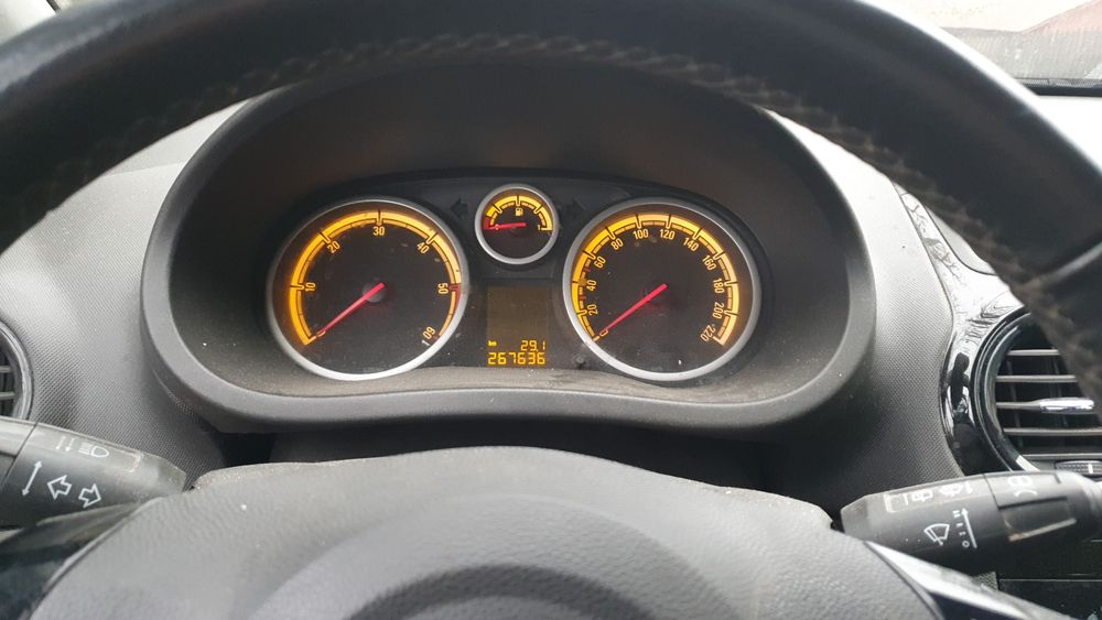 Opel   Corsa D  1.3 Cdti 90cp