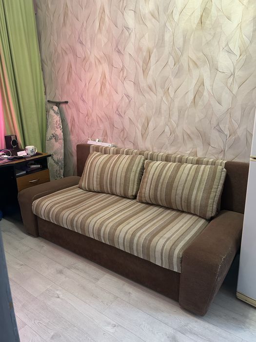 Продам диван раскладной