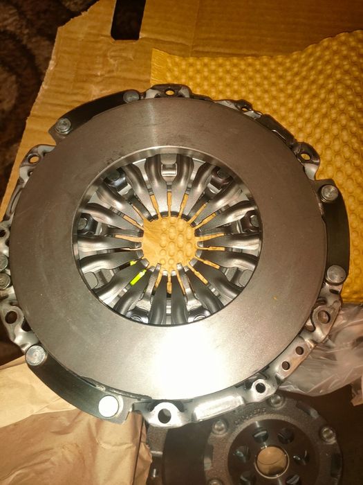 Ambreiaj cu volanta masa dubla Duster Megane Kadjar Dokker 1.5 837433