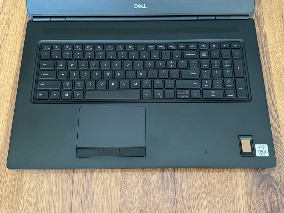17.3' 4K UHD i9-10850H DELL Precision 7750 64GB DDR4/1TB/RTX 5000 16GB