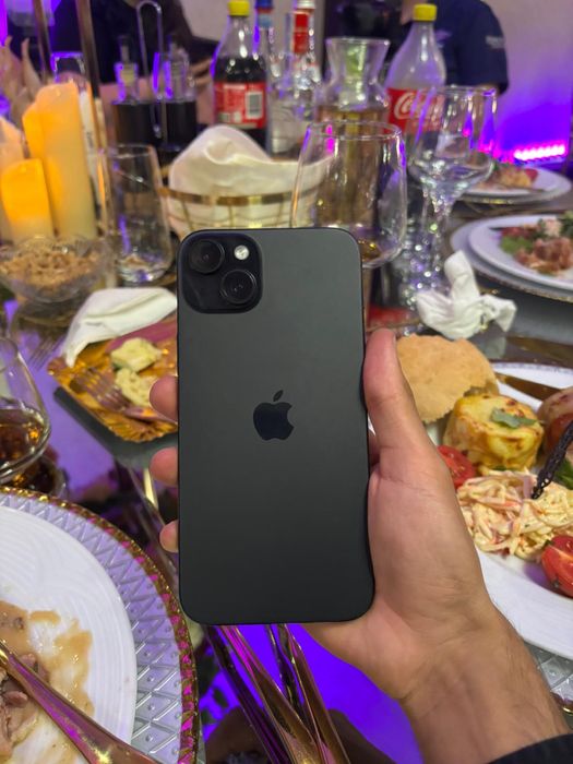 Iphone 15 plus black
