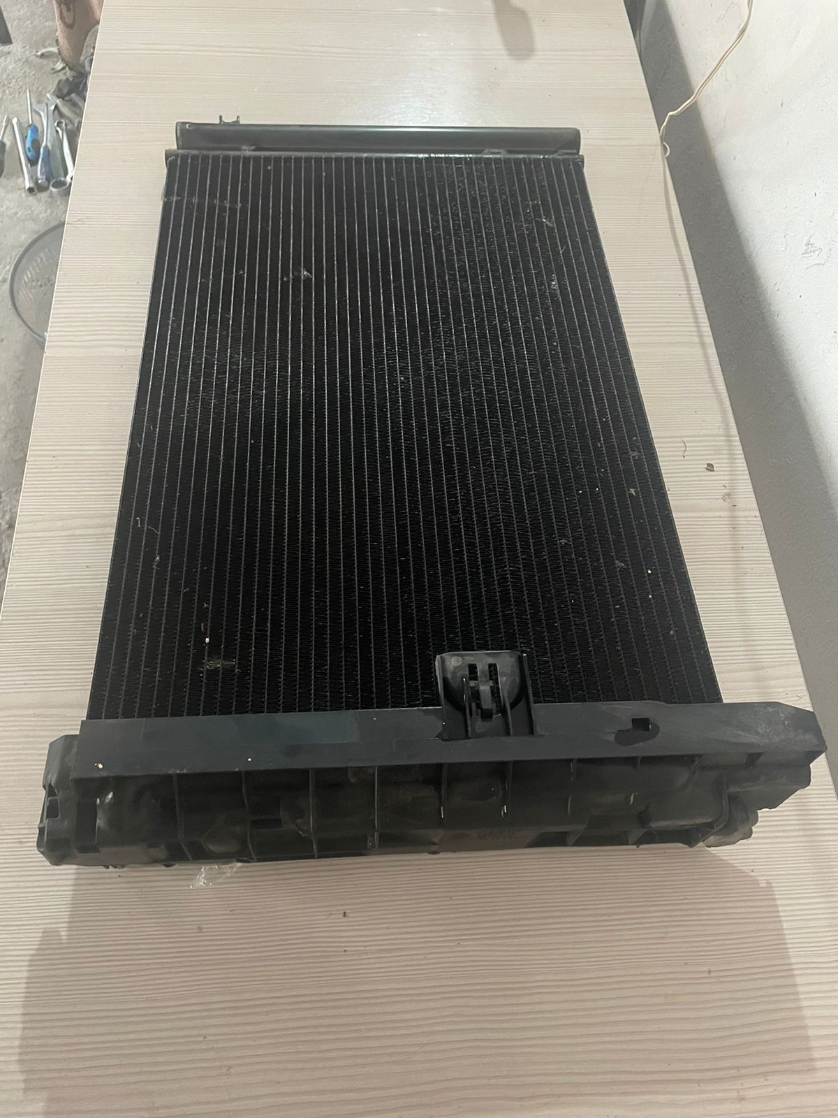 Радиатор кондиционера BMW E90