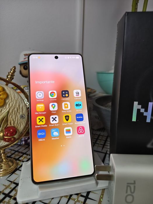 Vivo IQOO Neo9S PRO full, în stare foarte bună estetică și funcțională