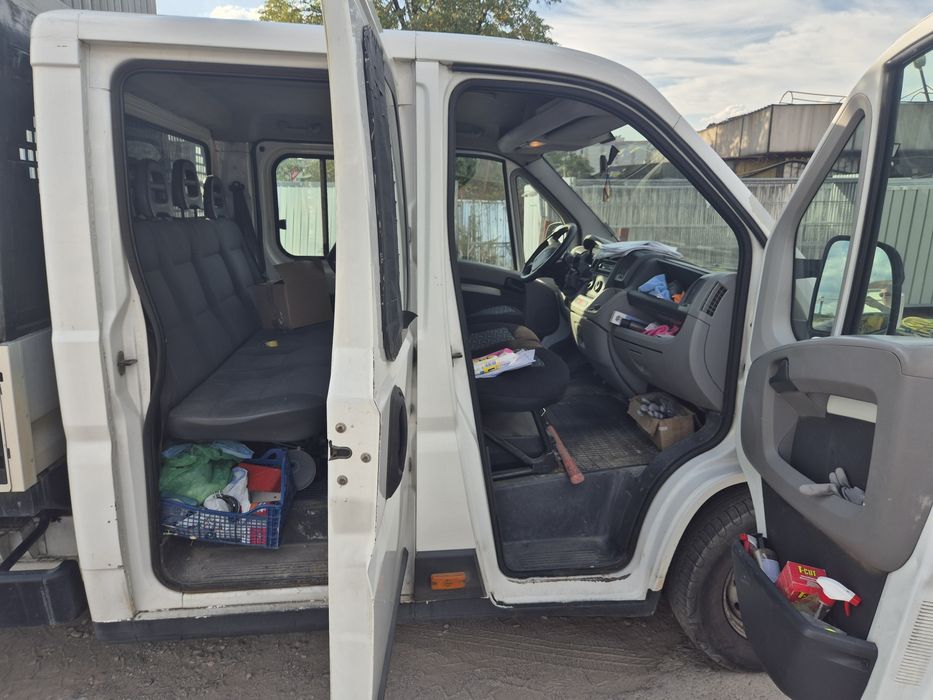 Товарен бус Peugeot boxer 2.2 HDI
